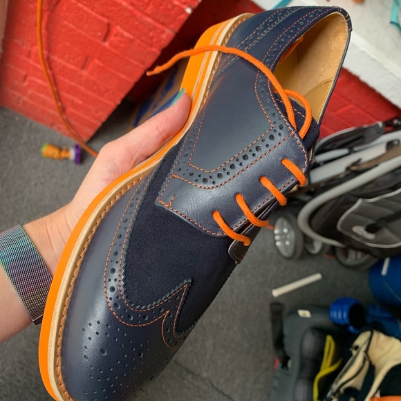 Genuine leather wing tip shoes - Picture 2 of 5